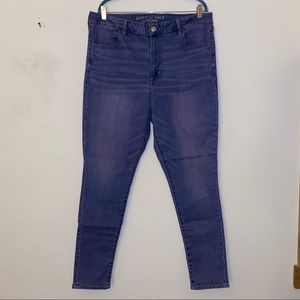 American Eagle Hi-Rise Jegging